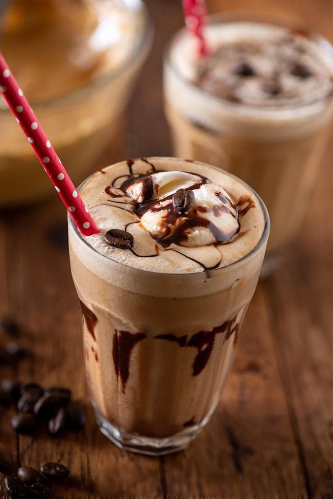 cafe style cold coffee with icecream